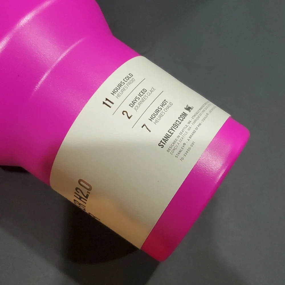 Stanley pink magenta 40oz quencher h20 tumbler with straw brand new - Picture 8 of 9